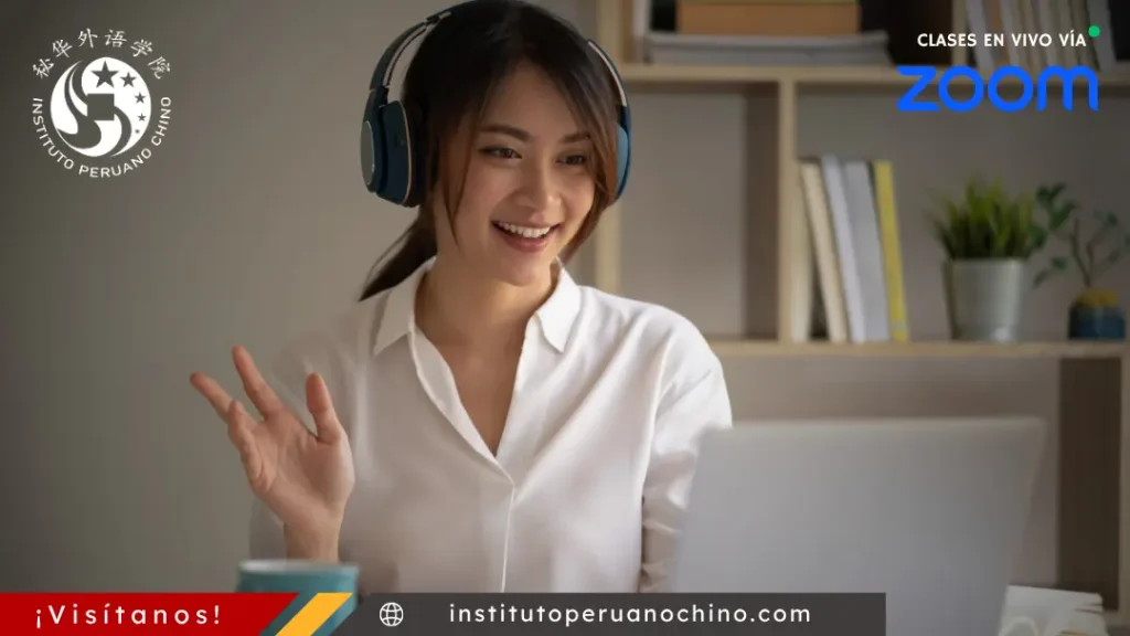 Equipo corporativo en capacitación de chino mandarín para empresas en vivo online en Colombia